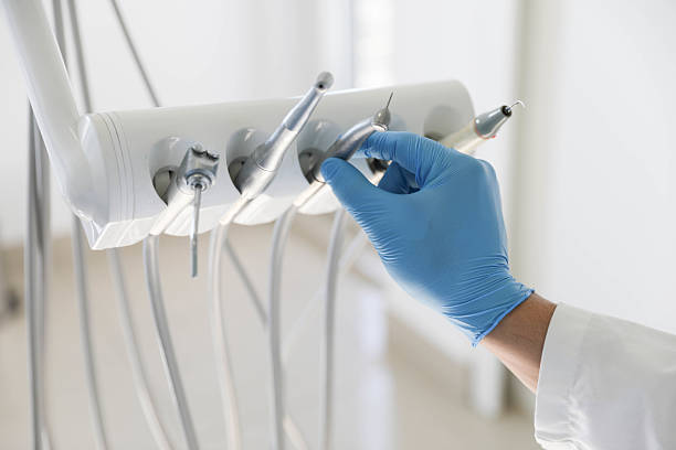 Professional Tooth Extraction technician working in Rutherford College, NC